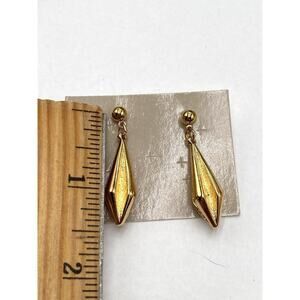 Vintage Avon Gold Tone Textured Long Pointed Dangle Drop Pierced Earrings Modern